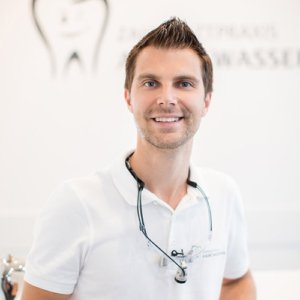 Zahnarzt Dr. André Wassermann